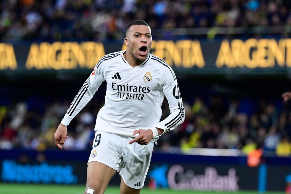 斯与叶炳荣 斯与叶炳荣